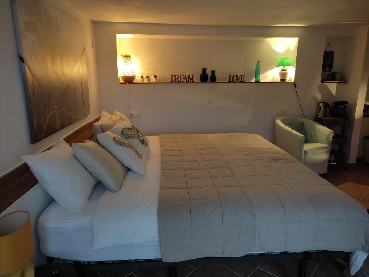 One Life Malaga Retreat 호텔 페리아나 외부 사진