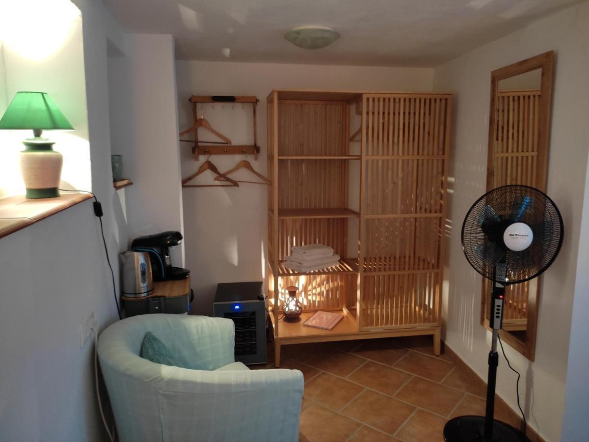 One Life Malaga Retreat 호텔 페리아나 외부 사진