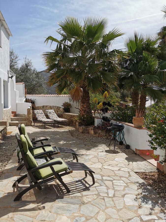 One Life Malaga Retreat 호텔 페리아나 외부 사진